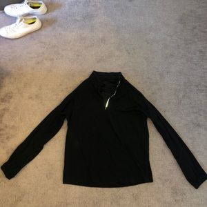 Men’s Lululemon “Surge Wind Half Zip”